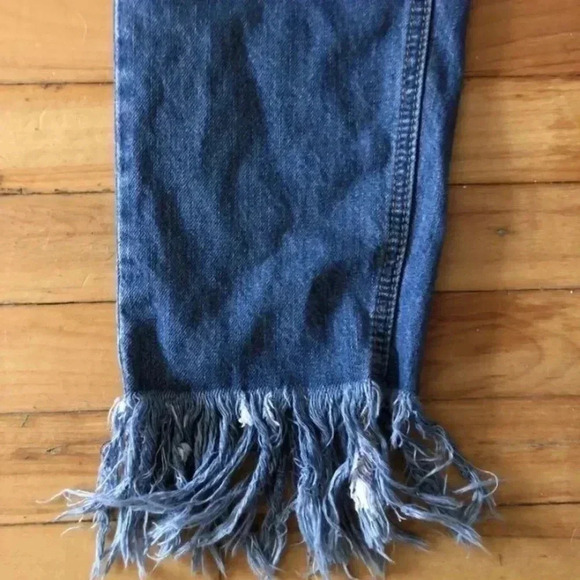 High  waisted jeans - Picture 2 of 3